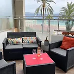 La Prom 2 - A Two Bedroom Apartment With A Sea View