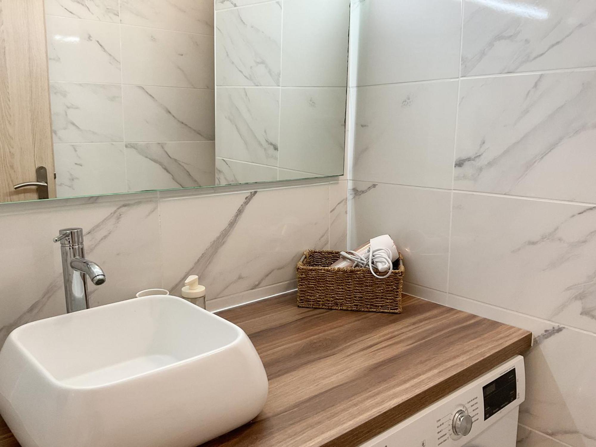 La Prom 2 - A Two Bedroom With A Sea View * Nizza