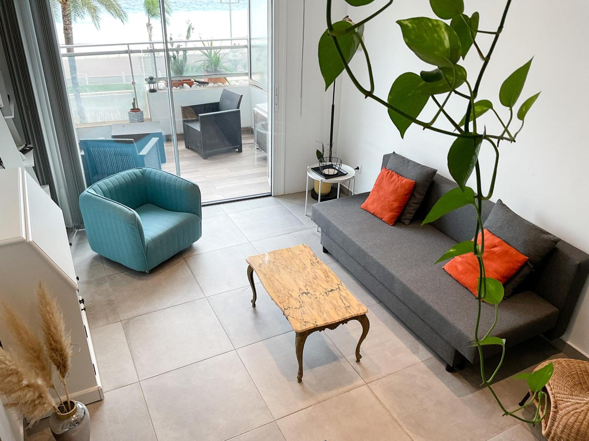 Apartment La Prom 2 - A Two Bedroom With A Sea View